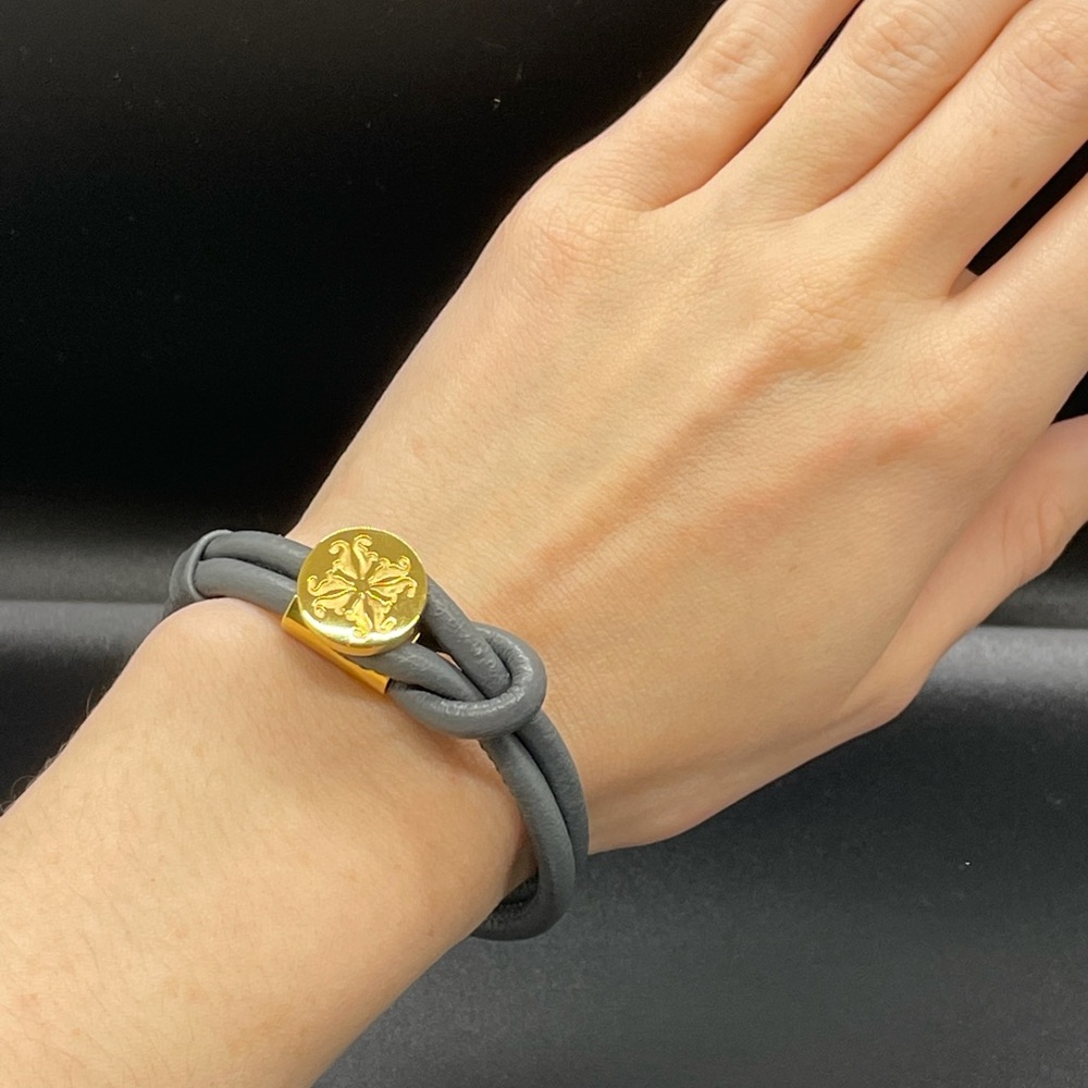 Leather bracelet ✨